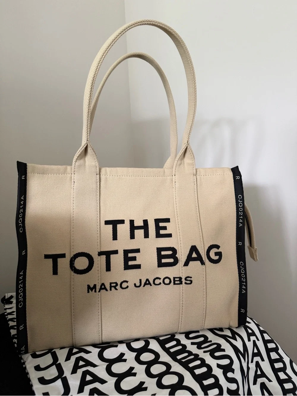 Preloved Marc Jacobs The Jacquard Large Tote Bag